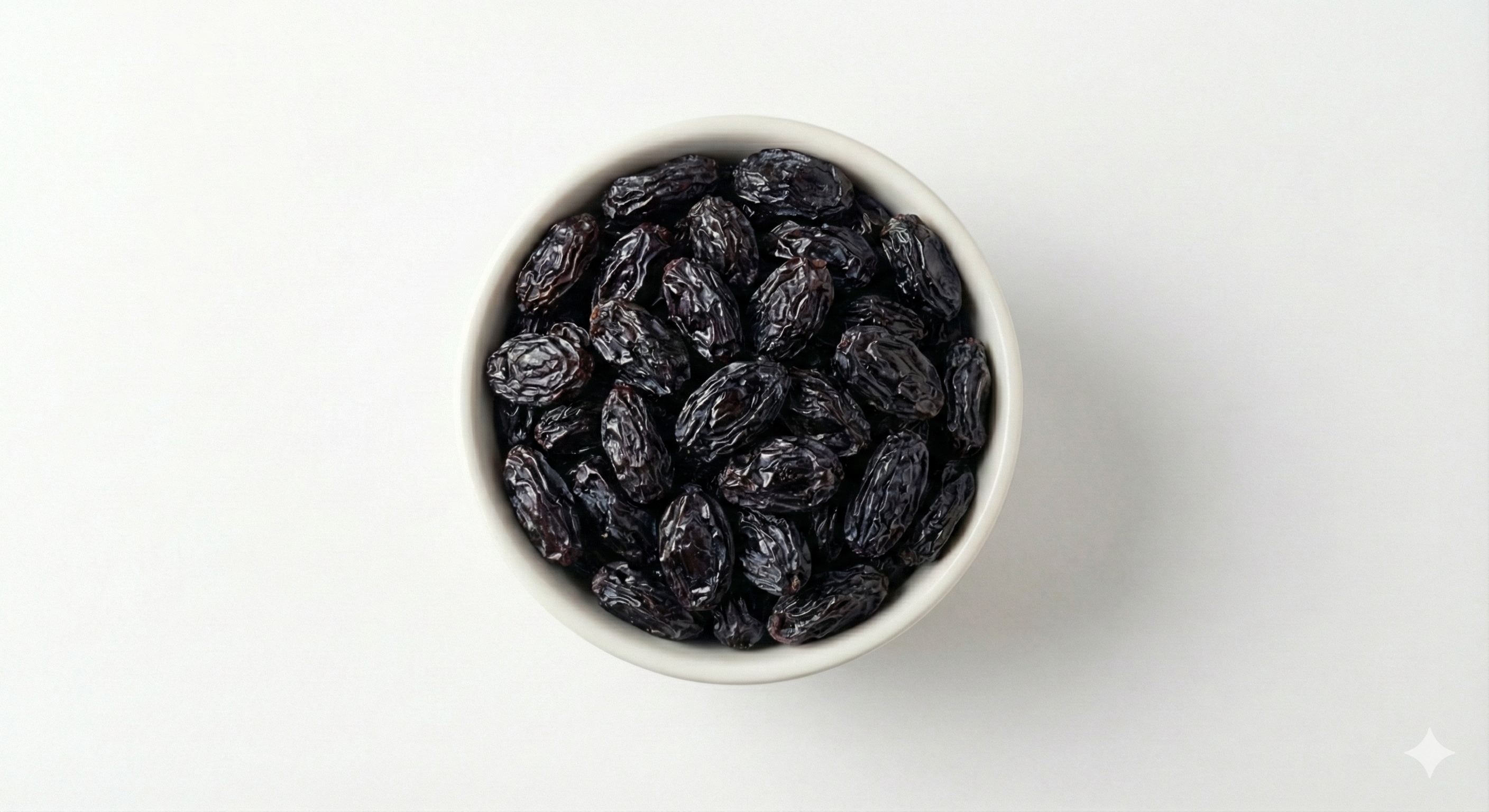 BLACK RAISINS ( SEEDED 250GRAMS )